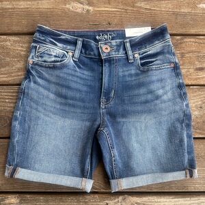Maurices Burmuda stretch blue Jean Shorts